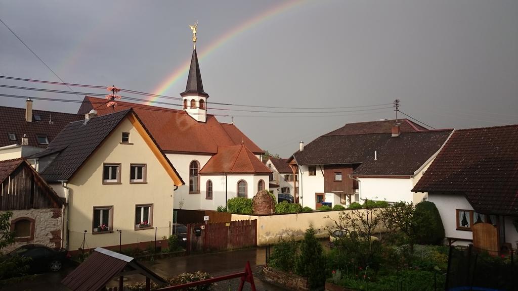 Ferienwohnung Sonnenschein Rheinhausen Exterior foto