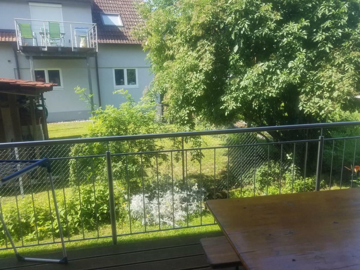 Ferienwohnung Sonnenschein Rheinhausen Exterior foto
